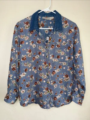 Rhythm Blue Floral Chambray Button‎ Front Shirt Size L thumbnail 1