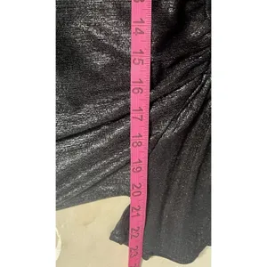 Queen of Sparkles Size Med Black Metallic Pebble Flutter Top Cropped thumbnail 10