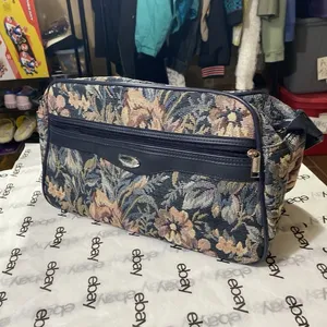 Vintage Jaguar Floral Tapestry Travel Bag Duffel Carry-on thumbnail 11