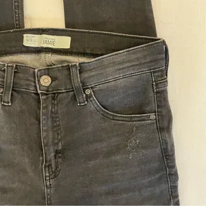 Topshop Moto - Jamie High Rise Skinny Distressed Jeans, Gray/Black, Size 28, EUC thumbnail 3
