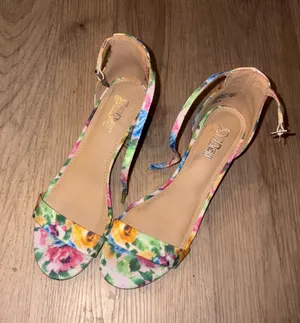Brash Floral Ankle-Strap Sandals in Multicolor thumbnail 1
