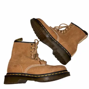 Dr. Martens Brown Tumbled Nubuck Leather Savannah Combat Boots 5 thumbnail 5