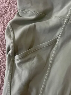 Lululemon Align Leggings With High-Rise Pants Pockets thumbnail 2