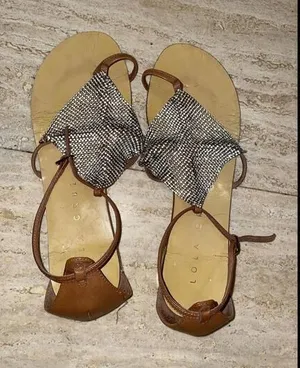 Lola Cruz Women's Toe Post Flat Sandals‎ Brown 39 thumbnail 1