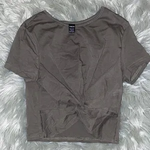 SheIn Crop Top thumbnail 1