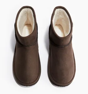 Warm-Lined Boots thumbnail 2
