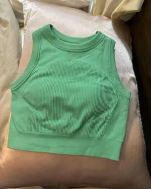 Padded Top Green thumbnail 1