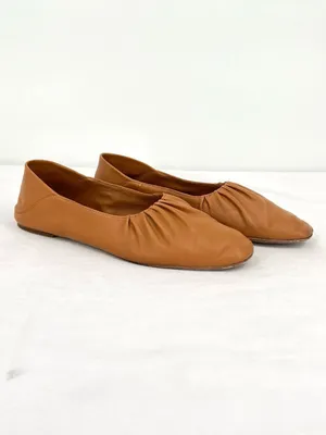Vince Kali Gathered Ruched Camel Tan Soft Nappa Leather Ballet Flat US 7.5 thumbnail 2