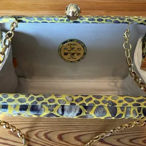 Tory Burch Handbag RARE Clutch Yellow Hard-side Leather Animal Print Chain Strap thumbnail 4