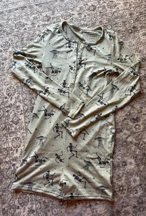 American Eagle Pajama romper Halloween  thumbnail 1