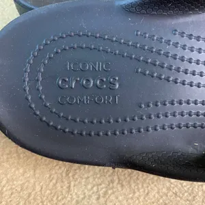 Crocs Women's Black Flip Flop Sandals Comfort Footwear Casual Summer beach Sz‎ 9 thumbnail 4