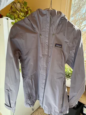 Patagonia Rain Jacket Women’s thumbnail 1