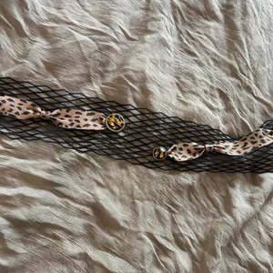 Source Unknown Vintage Les Sacs de Léo Rexx Leopard Fishnet Statement Belt thumbnail 4