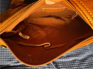 Vintage Fossil shoulder bag features a rich, warm tan leather thumbnail 6