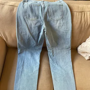 Pretty Little Thing NWT TALL Blue Jeans thumbnail 2