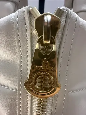 Moncler Amandine Borsa White Leather Puffer Satchel thumbnail 3