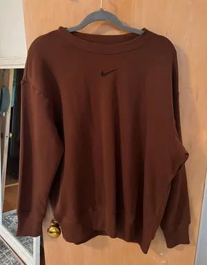 Nike Sweatshirt thumbnail 1