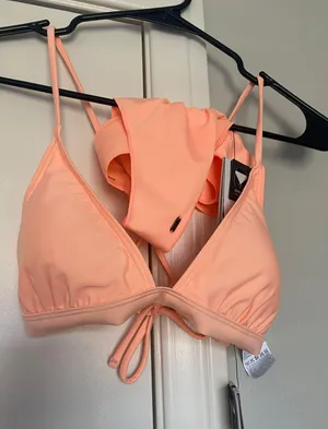 Rip Curl Bikini Set thumbnail 1