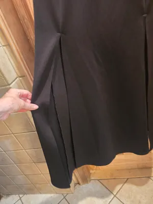 Sleek Black Midi Slip Dress with V-Neck Spaghetti Straps Large thumbnail 3