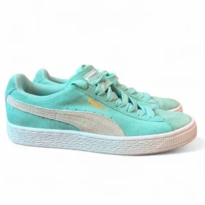 Puma Suede Classic Mint Green Low Top Sneakers Women’s Size 6.5 Casual Shoes thumbnail 2