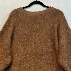 NWT a.n.a Plus Womens Crew Neck Long‎ Sleeve Pullover Sweater XXL Brown Boxy Fit thumbnail 13