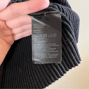 ✨ H&M Women’s Black Sweater Tank Top Small‎ thumbnail 6