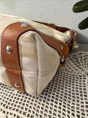 Vintage Carly Coach Signature Cream Canvas and Brown Leather Shoulder Bag thumbnail 9