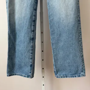 JW Anderson x Uniqlo sz 26x31‎ Straight Leg Jeans Blue Light Wash Minimalist thumbnail 3