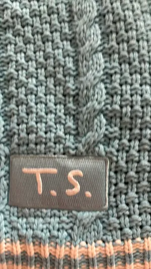 Taylor Swift 1989 Cardigan thumbnail 2