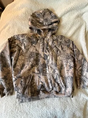 Camo Hoodie thumbnail 2