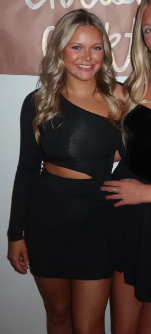 Black Dress thumbnail 2