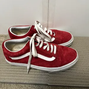 vans scotchgard Red Suede Sneaker Womens 7.5 Low Top Skate Walking Grunge Urban thumbnail 6