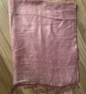 Women's Pink Pashmina Style Paisley Fringe Scarf thumbnail 1