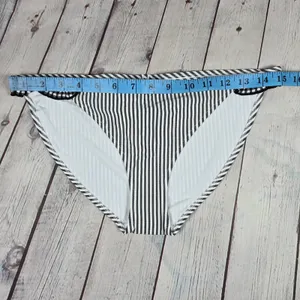Aerie Bikini Bottoms Black White‎ Stripe Ruffle Gingham Size M thumbnail 7
