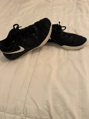 Nike Volleyball Shoes thumbnail 4