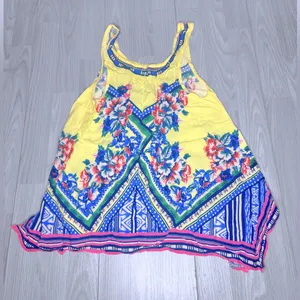 Women’s Multicolored Floral Tank Top thumbnail 3