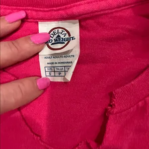Delta Womens cropped Pink SAN FRANCISCO T-Shirt Size Small thumbnail 3