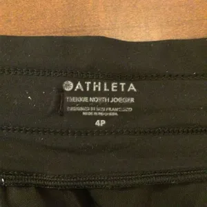 Athleta Trekkie north joggers black 4p thumbnail 6