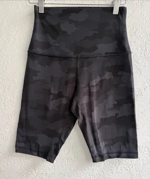 Lululemon Align High-Waist Camo Bike Shorts - Black/Grey thumbnail 1