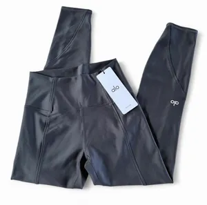 ALO Yoga Airlift fine line leggings 7/8 thumbnail 1