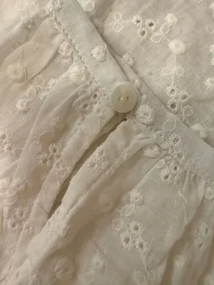 Tulip B White Eyelet Embroidered Peplum Top L NWT Boho Cottagecore thumbnail 6