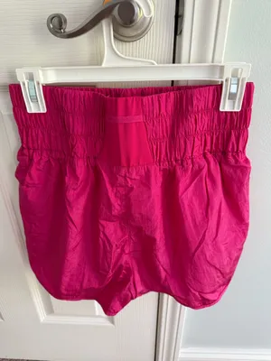 High Waisted shorts thumbnail 2