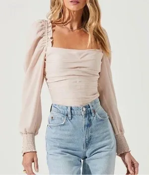 NWOT the Label Ruched Smock-Back Long Sleeve Blouse in Blush. Size Small thumbnail 4