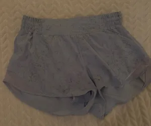 lululemon hotty hot shorts thumbnail 1
