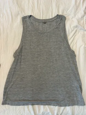 Beyond Yoga Tank Top thumbnail 1