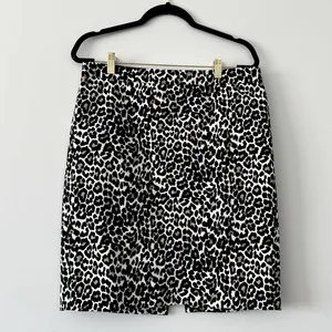 J. Crew The Pencil Skirt Leopard Cheetah Print Lightweight Stretch Size 10 thumbnail 1