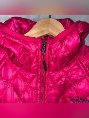 The‎ North Face Thermoball Eco Hooded Jacket Pink Quilted Puffer Women's Medium thumbnail 4