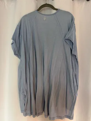 Light Blue FP Top thumbnail 3