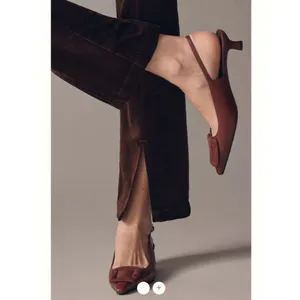Anthropologie Maeve High-Rise Split-Front Velvet Skinny Pants thumbnail 4