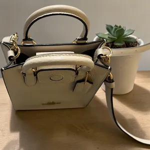 Coach North South Mini Tote Women Small White Excellent Pebbled Leather‎ Bag thumbnail 3